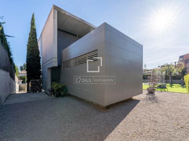 Lucas Fox presenta esta exclusiva casa unifamiliar, única po. 476m² Tarragona