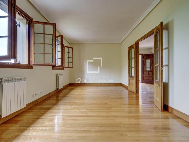 Lucas Fox presenta esta imponente villa sin estrenar en Zara. m² Zarautz