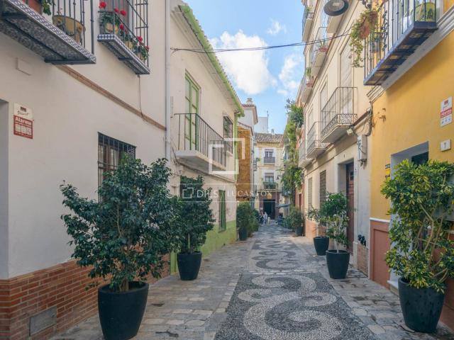 Lucas Fox presenta esta impresionante casa moderna situada e. 153m² Málaga
