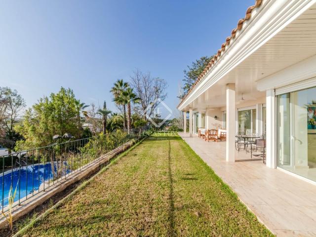 Lucas Fox presenta esta maravillosa villa de 910 m² en una e. 910m² Sitges