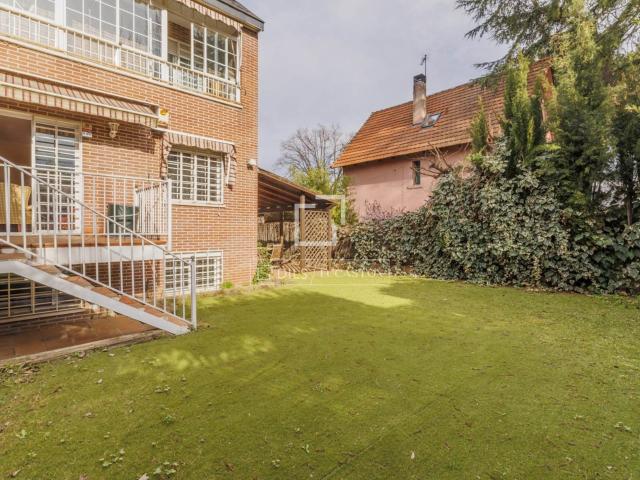 Lucas Fox presenta esta preciosa casa adosada con carácter e. 256m² Pozuelo de Alarcón