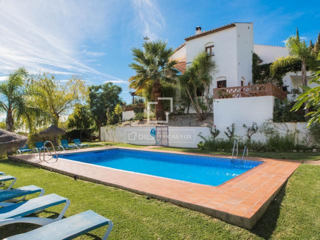 Lucas Fox presenta este cortijo andaluz en venta en Frigilia. 240m² Frigiliana