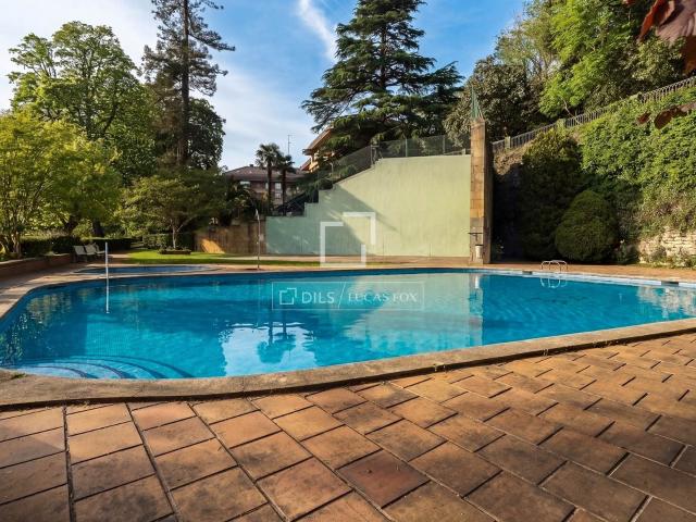 Lucas Fox presenta este exclusivo piso exterior con vistas a. 230m² San Sebastián