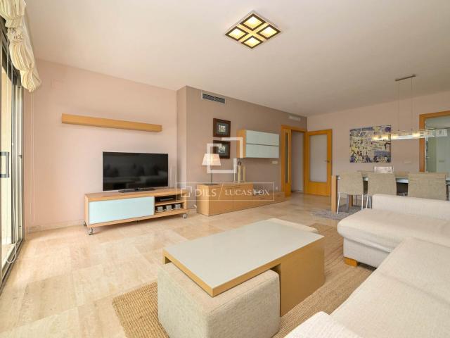 Lucas Fox presenta este piso de 130 m² en Platja d´Aro, en l. 126m² Ajuntament sant feliu de guixols