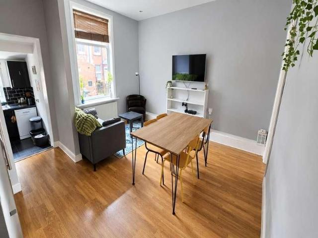 Lucas Place, Woodhouse, Leeds, LS6