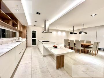 LUCCHETTI MARTINEZ Inmobiliaria