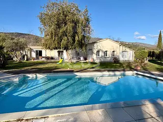 Lucciana 20290 Achat / Vente maison 5 pièces t5 au dernier étage