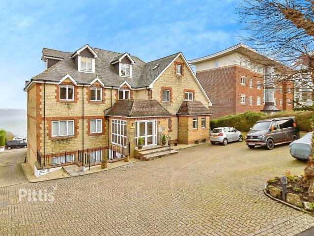 Luccombe Road, Shanklin PO37, 2 bed flat to rent, £1,100 pcm | PrimeLocation