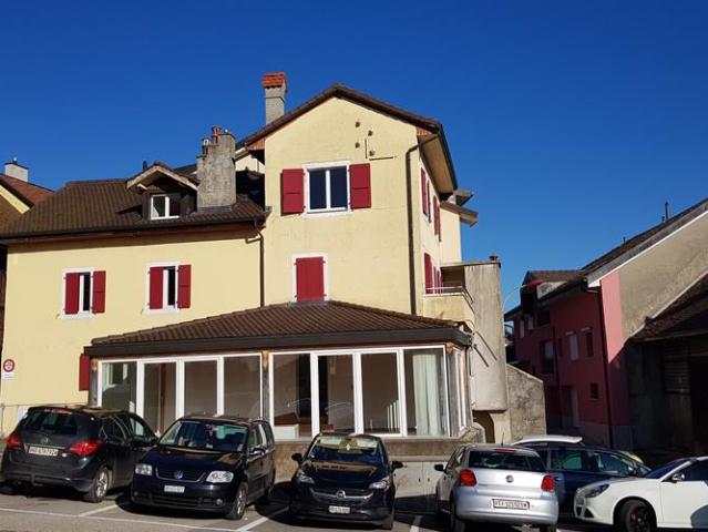 Lucens, grand 3 pièces avec veranda et terrasse avec conciergerie