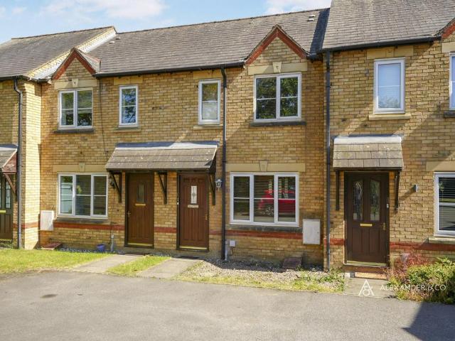 Lucerne Avenue, Bicester OX26 2 bed terraced house to rent £1,500 pcm £346 pw