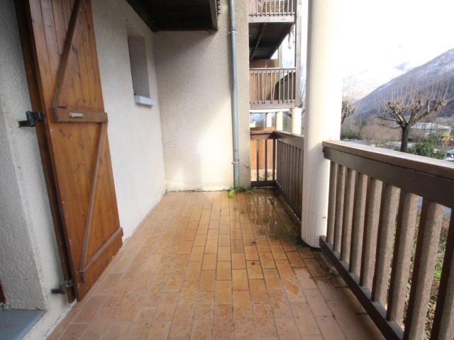LUCHON A 2 KMS DU CENTRE VILLE