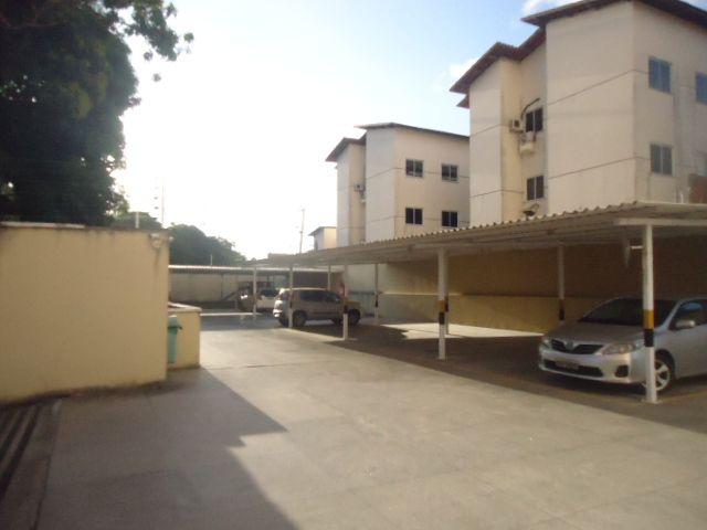 LUCIANO CAVALCANTE APARTAMENTO CAETANO XIMENES ARAGAO, 605 APT 403 MARACAÍPE
