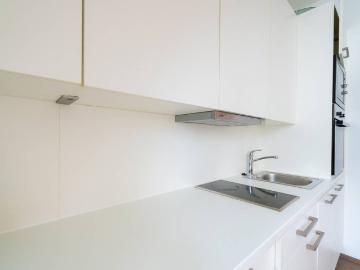 Lucid business apartment Vienna in the third district with modern furniture live near the Belvedere palace, Vienna Amsterdam Apartments for Rent
