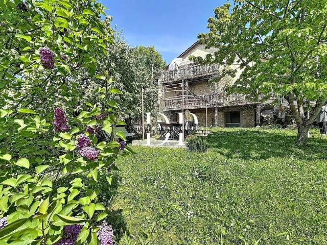 Lucinges, Maison à vendre 4 pièces de 134 m2 74 Terrain d'env. 450 m2