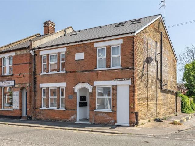 Ludwell House, Chertsey 1 bedroomProperty for lettings Seymours