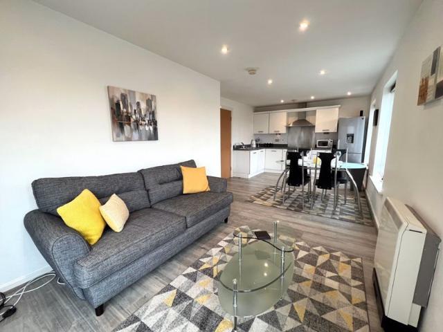 Ludgate Hill, Manchester M4, 2 bed flat to rent, £1,400 pcm | PrimeLocation