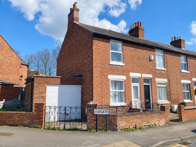 Ludgate, Tamworth, B79 2 bed terraced house to rent £1,000 pcm £231 pw