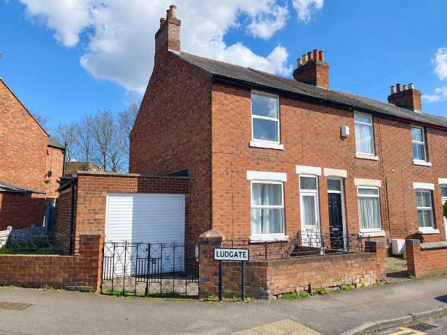 Ludgate, Tamworth B79, 2 bed terraced house to rent, £1,000 pcm | PrimeLocation