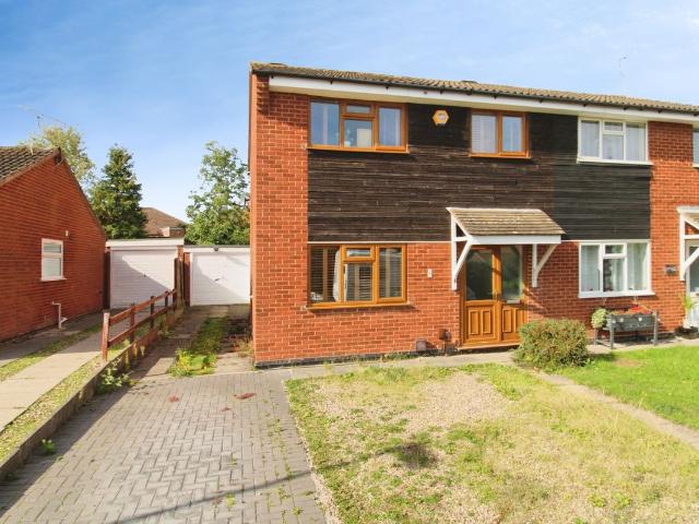 Ludlow Close, Leicester LE2, 3 bed property to rent, £1,350 pcm | PrimeLocation