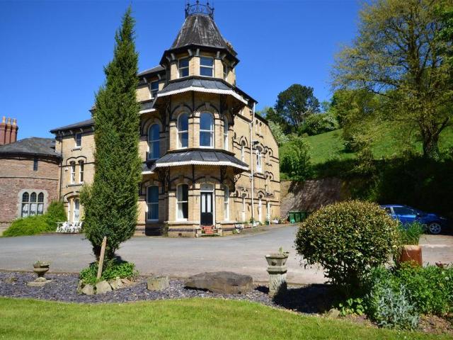 Ludlow Road, Leominster HR6 1 bed flat to rent £525 pcm £121 pw