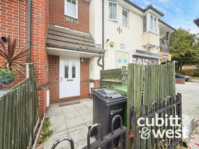 Ludlow Road Portsmouth PO6 3 bed apartment to rent £1,200 pcm £277 pw