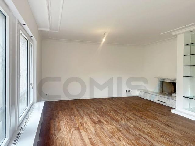 LUGANO CITY CENTER Elegant 10.5 room apartment with a garden
