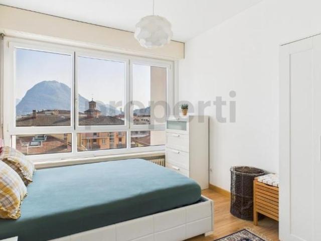 Lugano Molino Nuovo: gemütliche 2.5 Zimmer Wohnung möbliert ausgezeichnete Investition