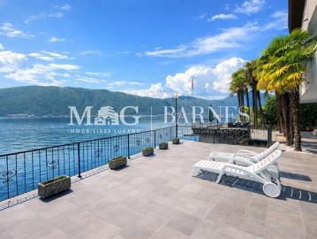 Lugano Seeblick auf die Villa Pieds dans l'eau mit Stegen | 2. Wohnsitz
