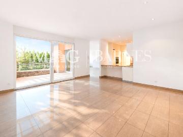Lugano, Vezia: Geräumiges 7,5 Zimmer Haus mit Garten 250 qm