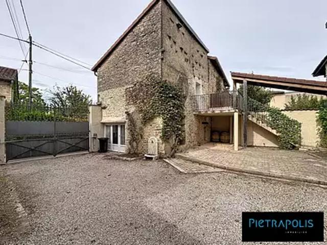 Lugny 71260 Achat / Vente maison 8 pièces t8 terrasse