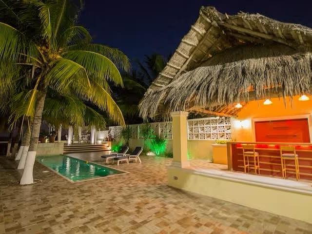 ✨ LUJO FRENTE AL MAR EN RENTA – SEMANA EXCLUSIVA EN PROGRESO ✨