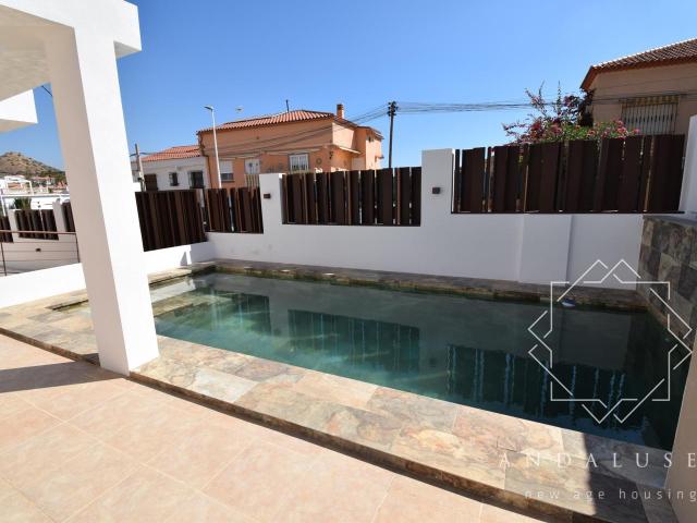 Lujoso chalet de estilo moderno realizado en las mejores cal. 130m² San Juan de los Terreros