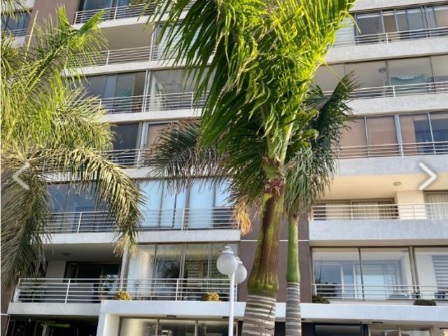 Lujoso departamento de 185 m2 en Condominio Azapa