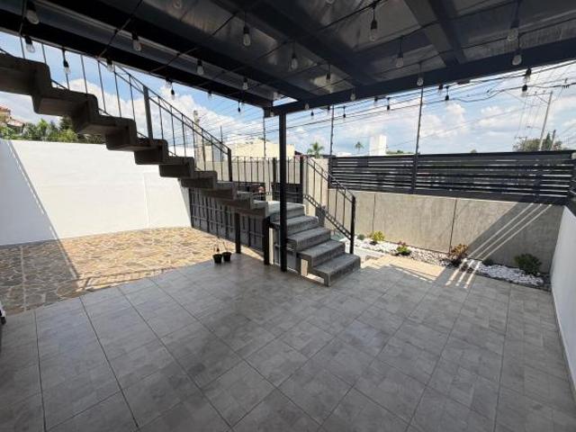 Lujosa Casa en Venta a 3 minutos del Centro de Zapopan