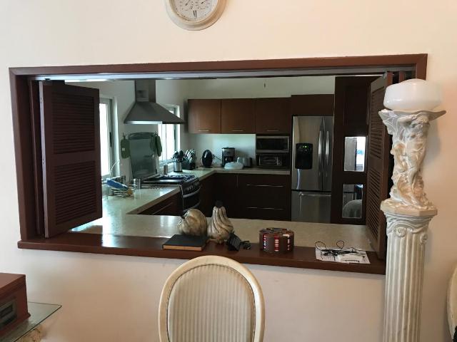 LUJOSA CASA EN VENTA EN RESIDENCIAL CAMPESTRE EN CD. VICTORIA