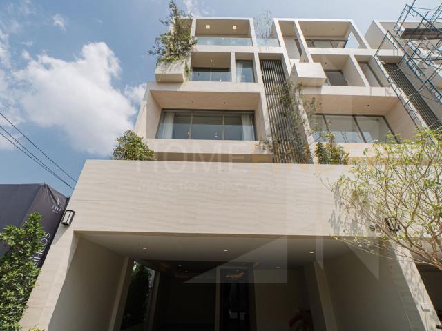 Luka Residence Ekamai 3 bedrooms, for sale