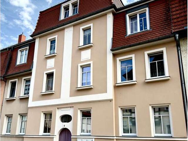 Lukrative Kapitalanlage mit 5,7 % Bruttomietrendite Mehrfamilienhaus in Riesa mit sechs Parteien!