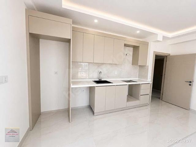 LÜKS İŞÇİLİK SİTE İÇİ 2+1 YÜKSEK GİRİŞ SATILIK DAİRE