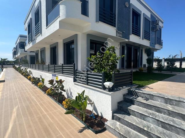 Lüks Site İçerisinde Satılık 3+1 Full Eşyalı Villa