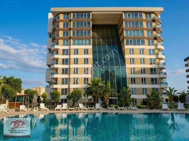 Lüks Sitede Hamam Saunalı Giyinme Odalı Katta 2+1 Daire
