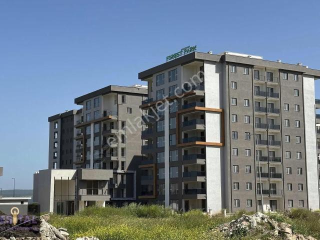 Lüks Ve Kaliteli Detaylarla Tasarlanmış Forest Park'ta Ferah 2+1