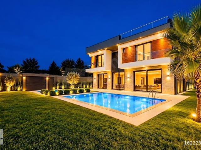 LÜKS VE KONFORUN ADRESİ 6+2 MÜSTAKİL ÖZEL HAVUZLU VİLLA