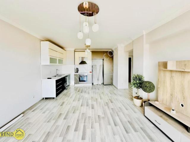 Lüks 1+1 Havuzlu+güvenlikli Sitede