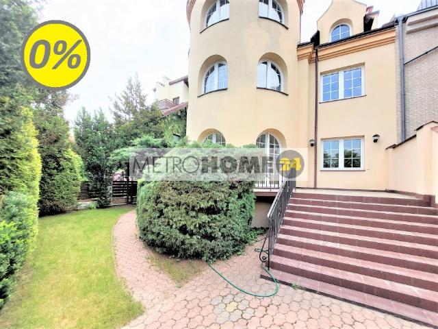 Luksusowa rezydencja 500 m2 w Wilanowie z garażem i ogrodem