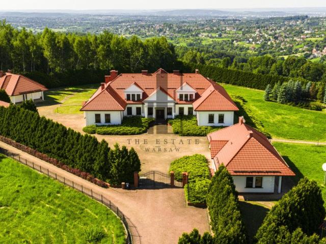 Luksusowa rezydencja 1220 m² z panoramicznym widokiem polecam