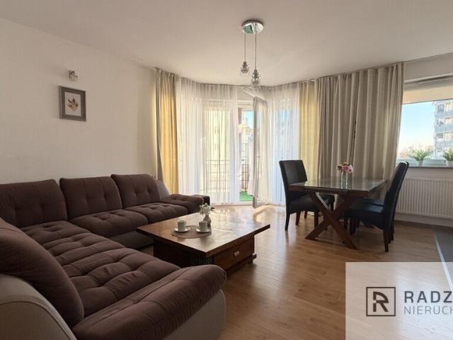 Luksusowy 3 pokojowy apartament z balkonem polecam