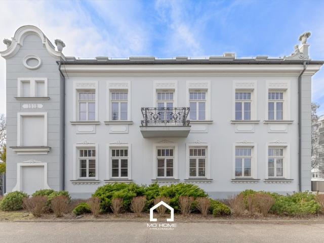 Sprzedam luksusowy apartament 64 m² z wysokim sufitem i parkingiem