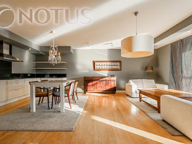 Luksusowy apartament z panoramicznym widokiem na Odrę