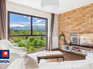 Luksusowy apartament z widokiem na góry, garaż, inwestycja