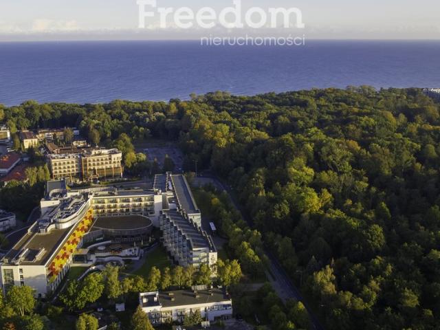Na sprzedaż luksusowy apartament z widokiem na park i plażę